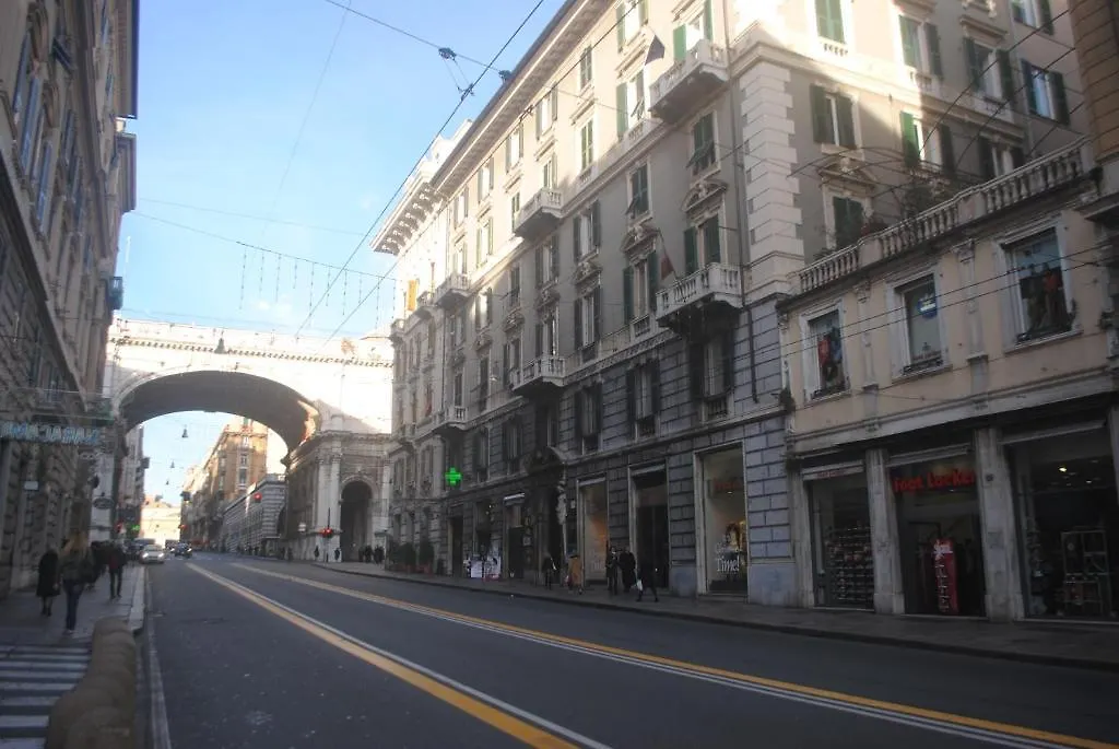Olympia Hotel Genoa 2*,